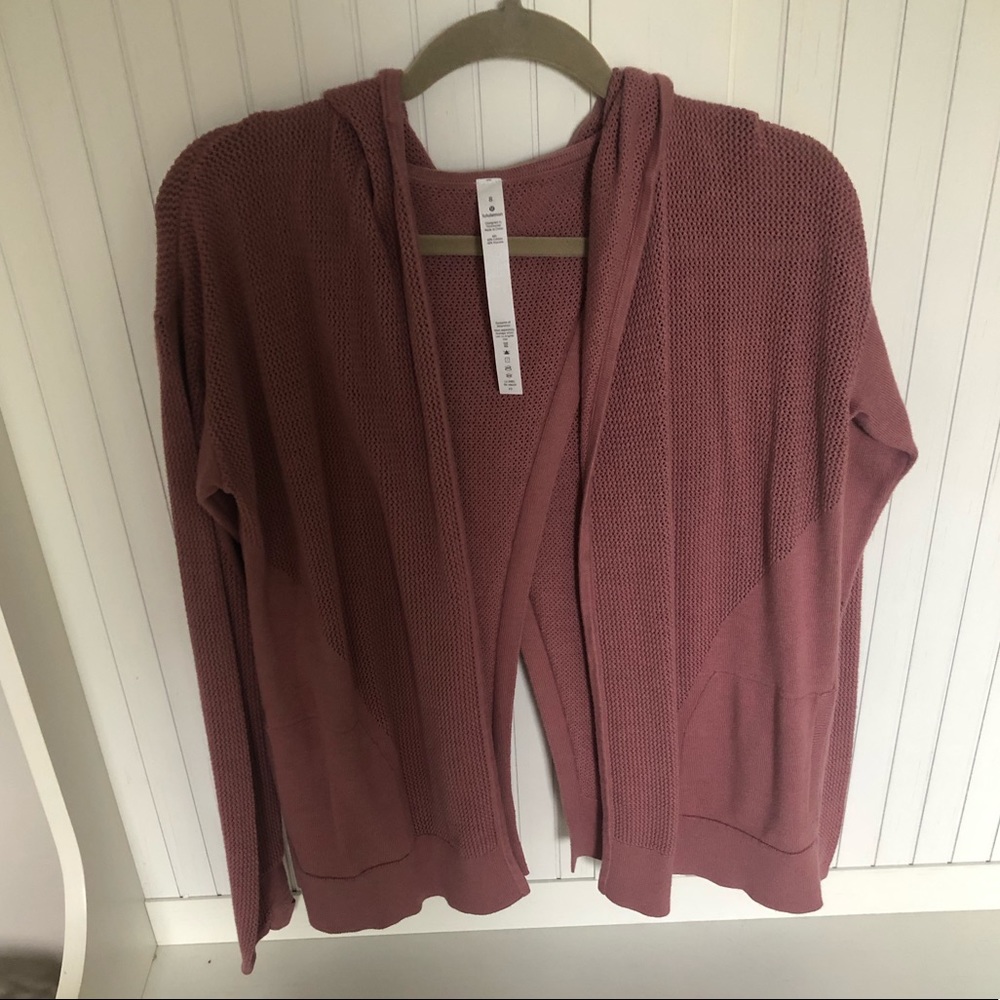 Lululemon still movement wrap